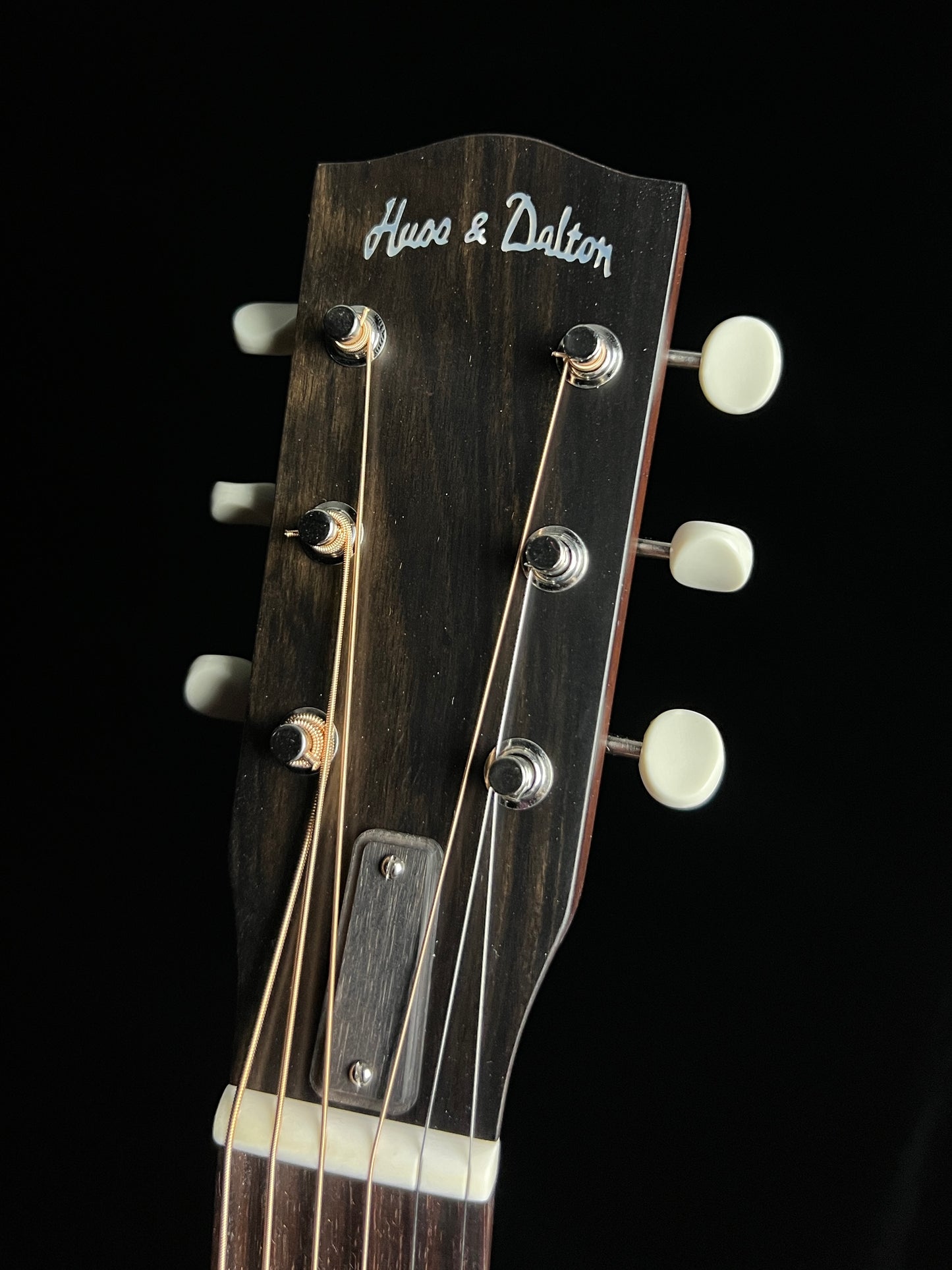 Huss & Dalton DS Crossroads 14-fret Custom Thermo-cured Red Spruce / Mahogany Acoustic Guitar - New