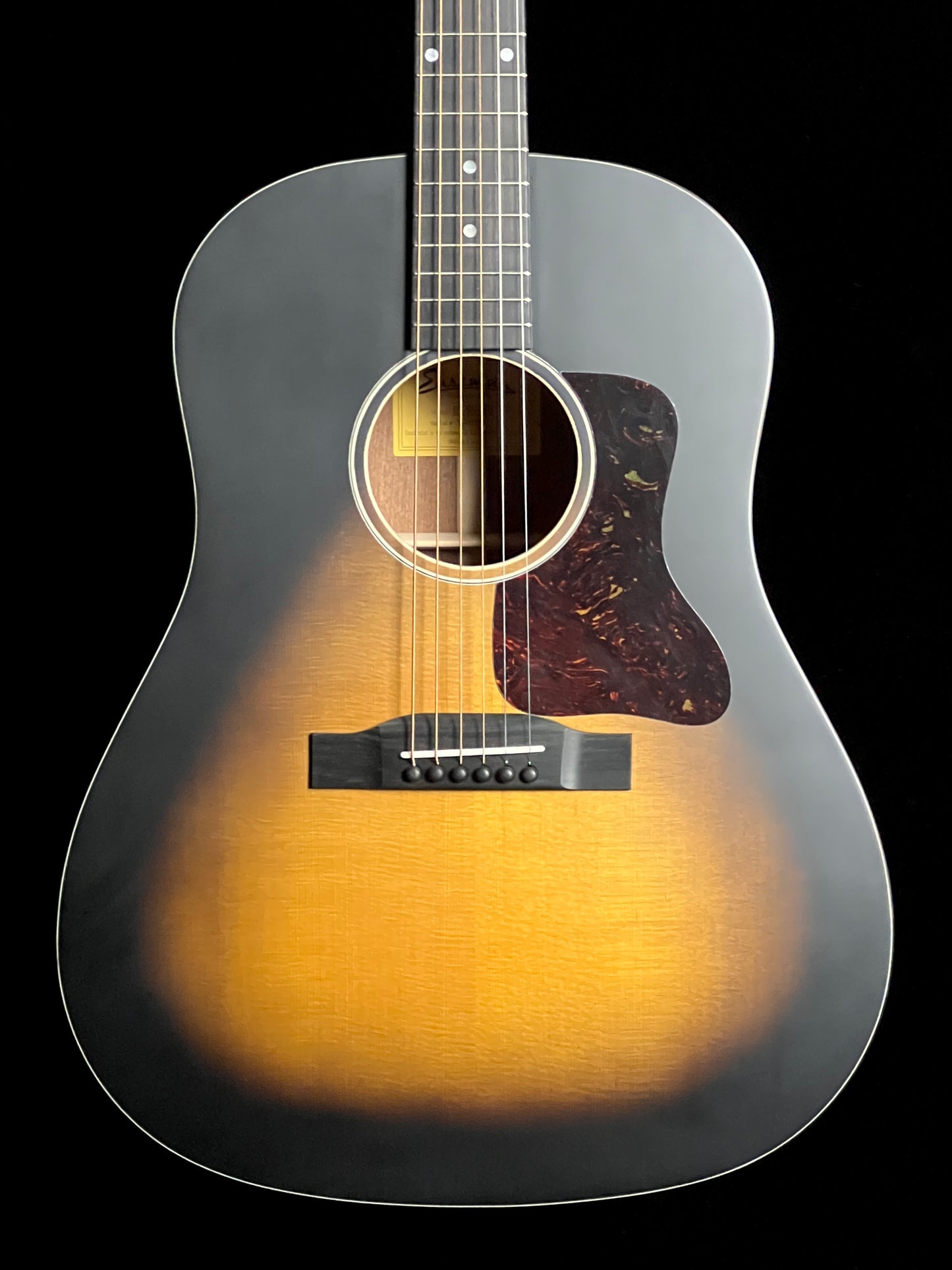 SOLD - Eastman E1SS-SB Slope Shoulder Sunburst Acoustic Guitar Solid Sitka Spruce / Solid Sapele - New