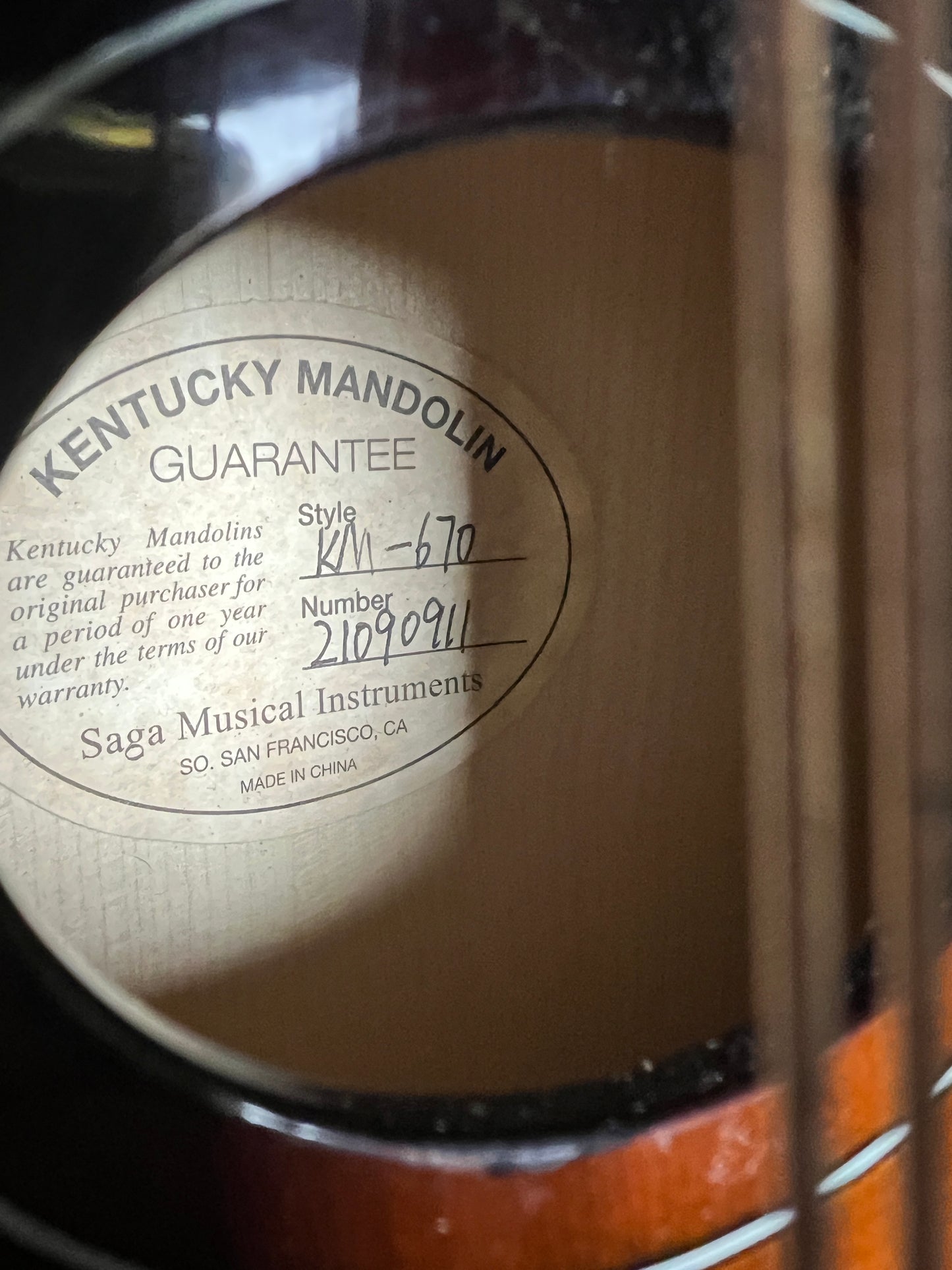 Kentucky KM-670 F-Style Oval Hole Mandolin - Used