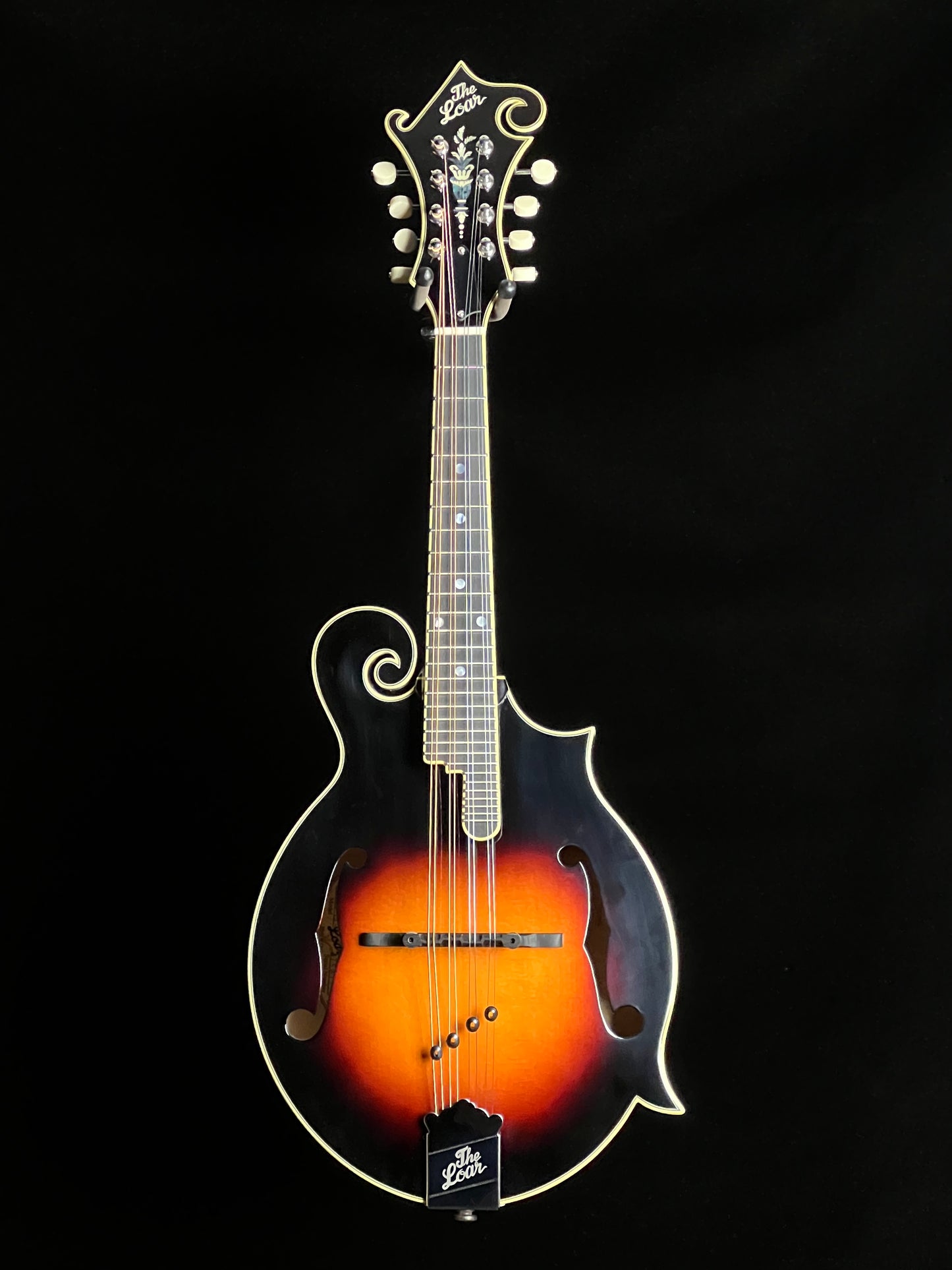 The Loar LM-600-VS F-Style Professional Mandolin Spruce/Maple - New